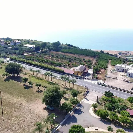 Mary Grace Giardino Sul Mare *